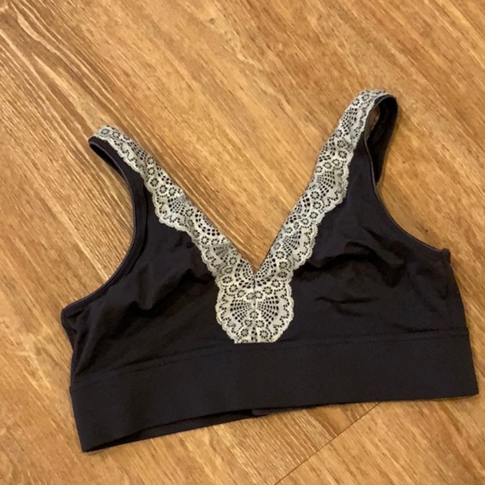 SOMA Embraceable Signature Unlined Wireless Bra